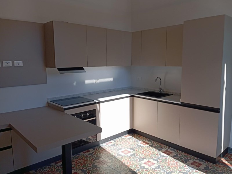 Trilocale in Affitto a Carrara, 800&euro;, 65 m², arredato