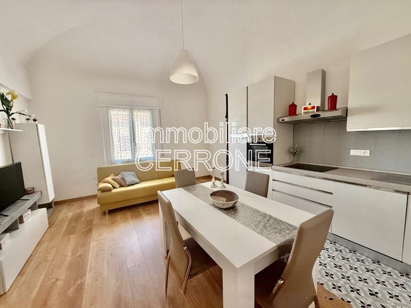 Appartamento in Vendita a Cecina, zona Cecina Marina, 388'000&euro;, 120 m², arredato