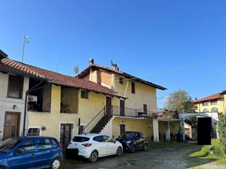 Appartamento in Vendita a Barbania, 26'789&euro;, 203 m²