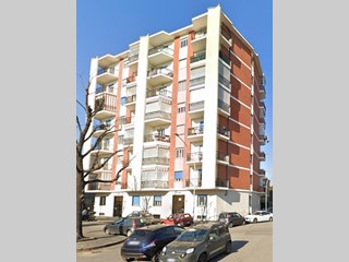 Bilocale in Vendita a Grugliasco, 60'000&euro;, 66 m²