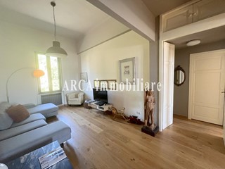 Quadrilocale in Vendita a Pietrasanta, 460'000€, 105 m², arredato