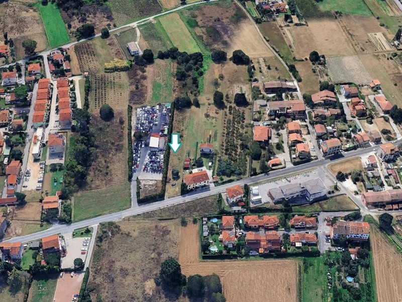 Terreno agricolo in Vendita a Lucca, 14'000€, 1970 m²
