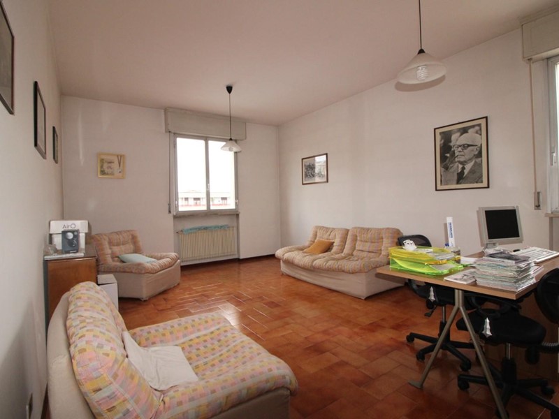 Trilocale in Vendita a Santa Croce sull'Arno, 75'000&euro;, 73 m²