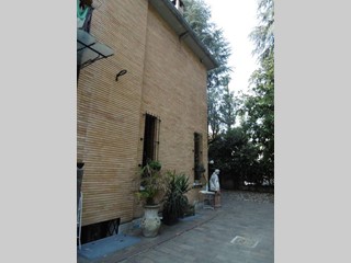 Villa in Vendita a Bovisio Masciago, 288'750&euro;, 639 m², con Box