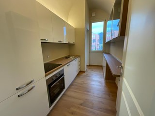 Casale in Affitto a Cascina, 2'600&euro;, 265 m², arredato