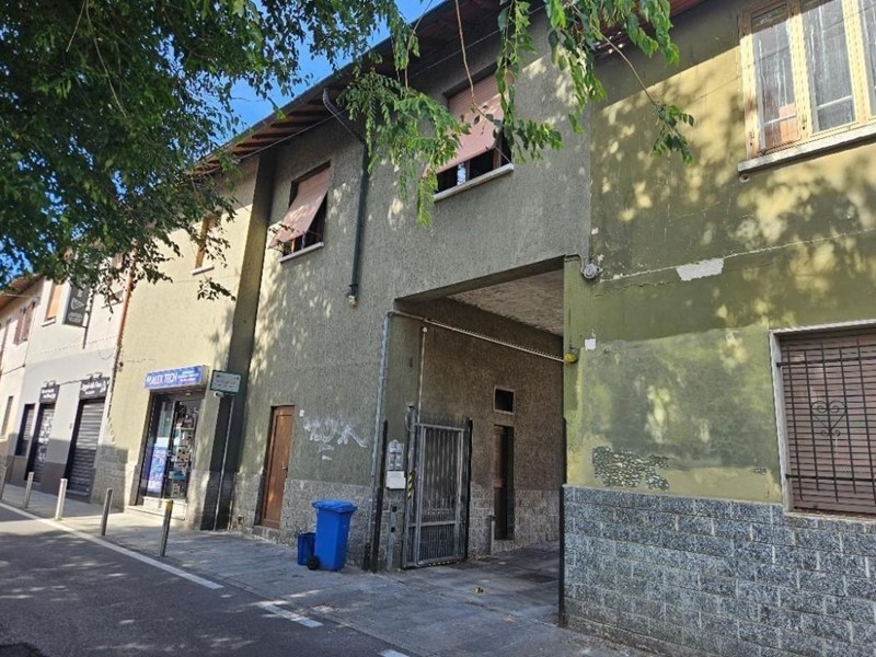 Trilocale in Vendita a Sedriano, 22'000&euro;, 38 m²