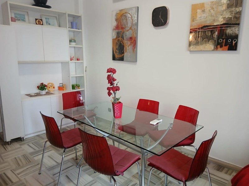 Trilocale in Affitto a Massa, 850€, 70 m², arredato