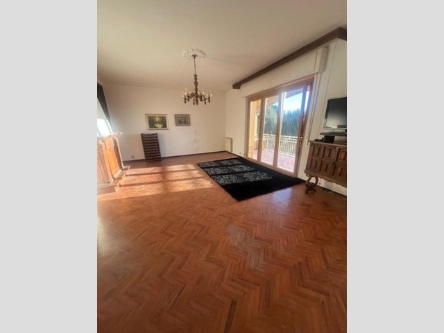 Villa bifamiliare in Affitto a Fosdinovo, 750&euro;, 140 m², arredato