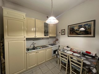 Trilocale in Vendita a Castelfranco di Sotto, 86'000&euro;, 65 m², arredato