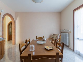 Villa bifamiliare in Vendita a Santa Croce sull'Arno, 650'000&euro;, 230 m², arredato