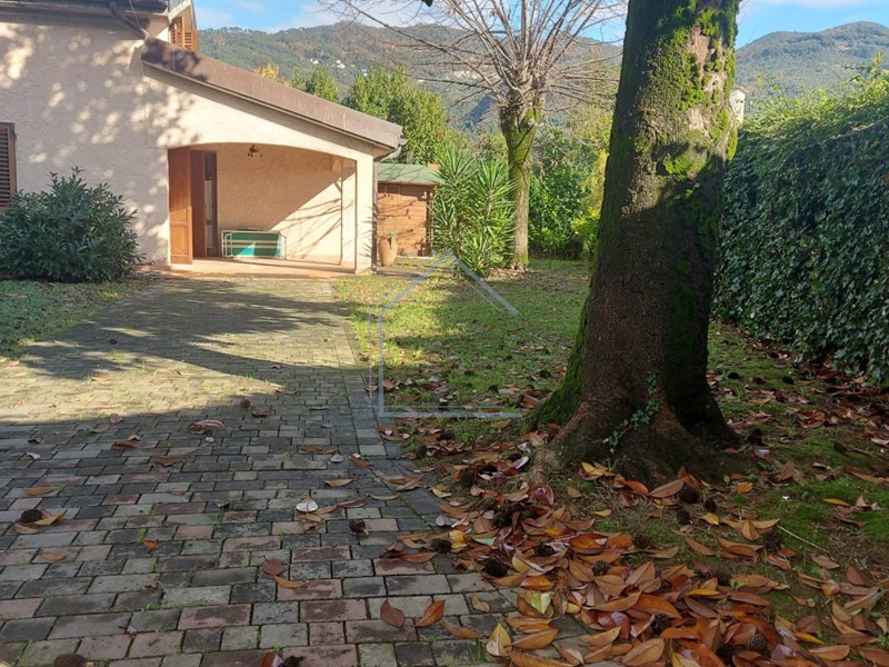 Villa bifamiliare in Vendita a Pietrasanta, 405'000&euro;, 105 m², arredato