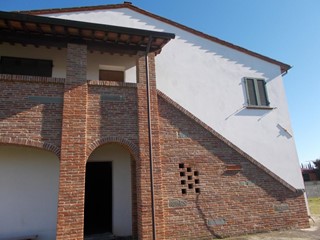 Casa Semi Indipendente in Vendita a Crespina Lorenzana, zona Lavoria, 329'000&euro;, 250 m², con Box