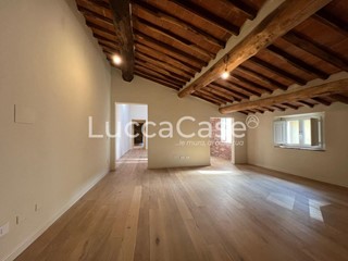 Quadrilocale in Vendita a Lucca, 650'000&euro;, 135 m²