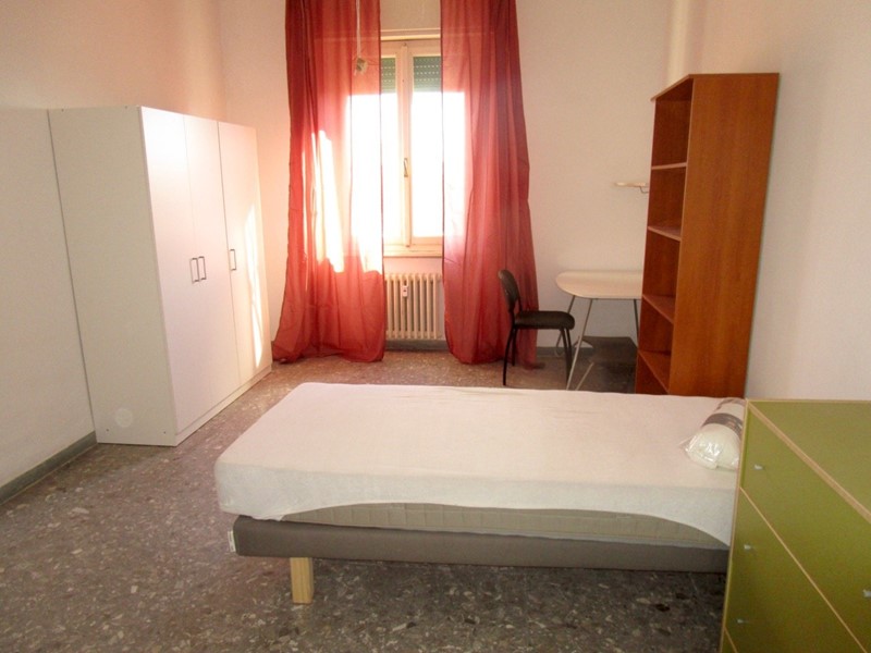 Quadrilocale in Affitto a Pisa, 500€, 100 m², arredato
