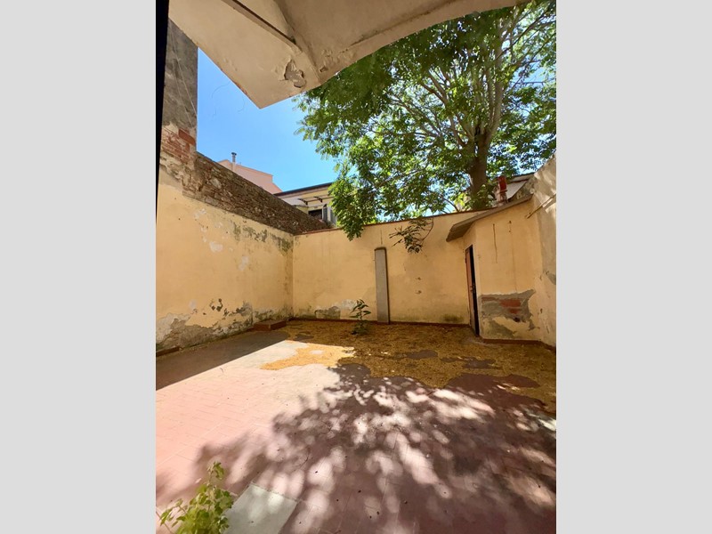 Laboratorio in Vendita a Cascina, 38'000&euro;, 40 m²