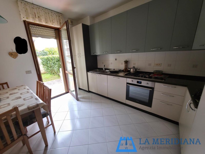 Casa Indipendente in Vendita a Lamporecchio, 210'000€, 150 m², arredato, con Box