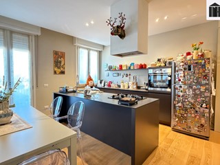 Attico in Vendita a Santa Croce sull'Arno, 235'000&euro;, 180 m², arredato