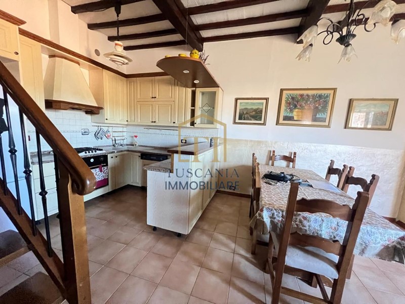 Quadrilocale in Vendita a Poggibonsi, 138'000€, 80 m²