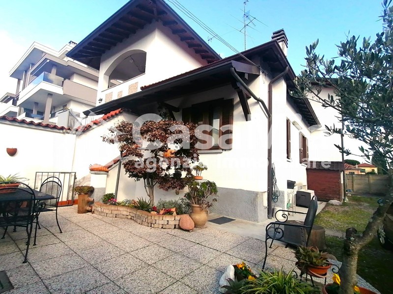 Casa Semi Indipendente in Vendita a Legnano, 145'000&euro;, 75 m²