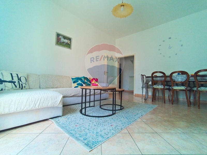 Appartamento in Vendita a Monteriggioni, 170'000€, 106 m²