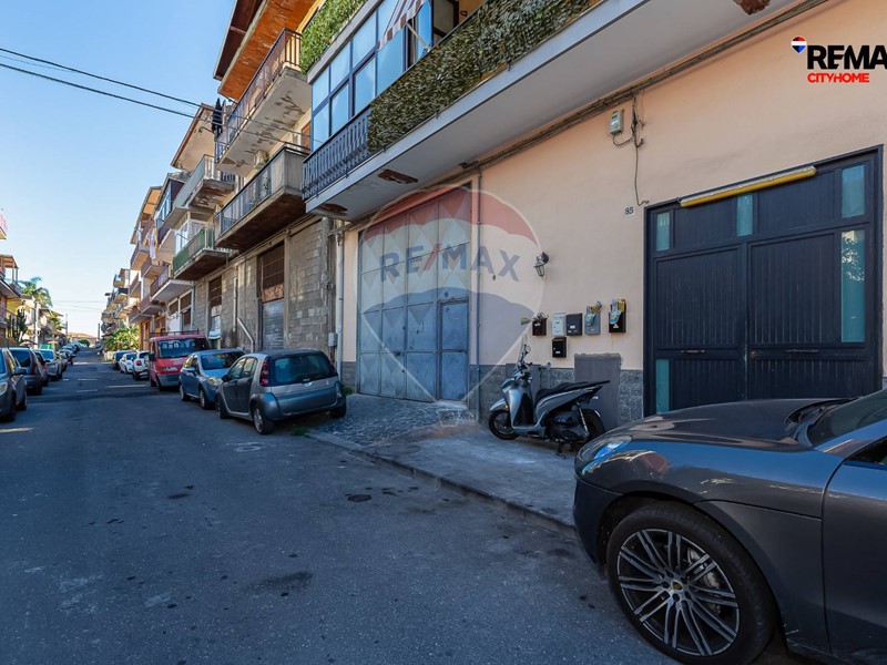 Bilocale in Vendita a Catania, 110'000€, 85 m²