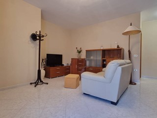 Trilocale in Vendita a Macerata Campania, 105'000&euro;, 85 m²