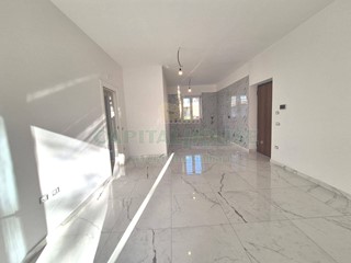 Quadrilocale in Affitto a San Gennaro Vesuviano, 650&euro;, 98 m²