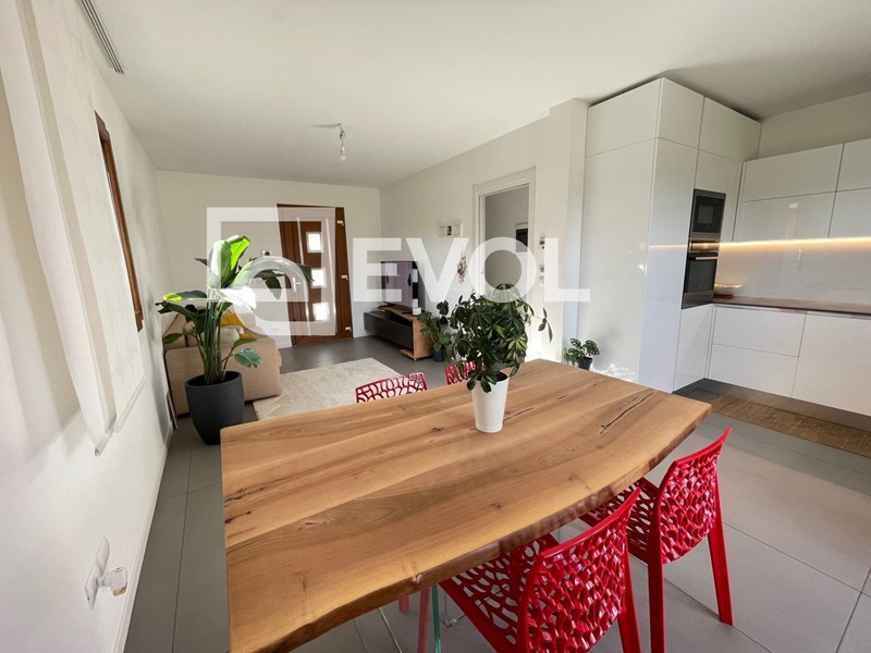 Villetta a schiera in Vendita a Reana del Rojale, 295'000€, 129 m²