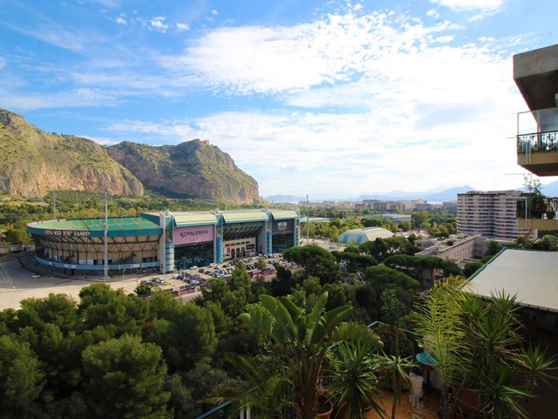 Trilocale in Vendita a Palermo, 280'000€, 100 m²