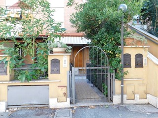 Quadrilocale in Vendita a Monterotondo, 235'000€, 144 m²