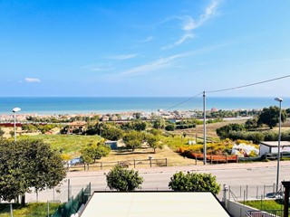 Attico in Vendita a Senigallia, 215'000€, 150 m²