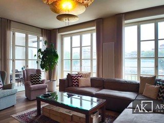 Quadrilocale in Vendita a Novara, 450'000€, 210 m²