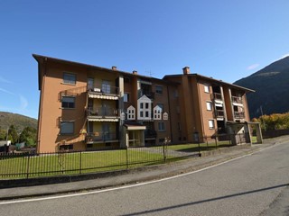 Quadrilocale in Vendita a Pont Canavese, 49'000&euro;, 85 m²