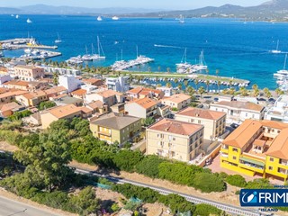 Bilocale in Vendita a Golfo Aranci, 55 m²
