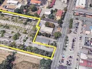 Terreno edificabile in Vendita a Pavia, 14000 m²