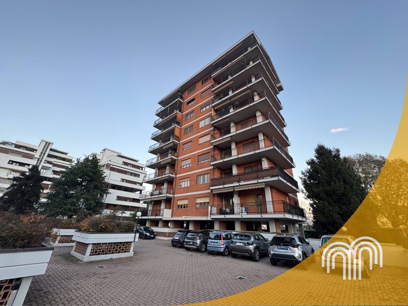 Quadrilocale in Vendita a Venaria Reale, 219'000&euro;, 115 m²