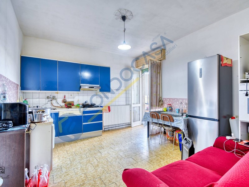 Trilocale in Vendita a Limbiate, 139'000&euro;, 88 m²