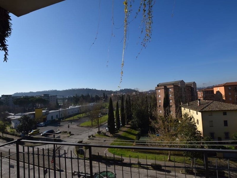 Trilocale in Vendita a Poggibonsi, 118'000€, 84 m²
