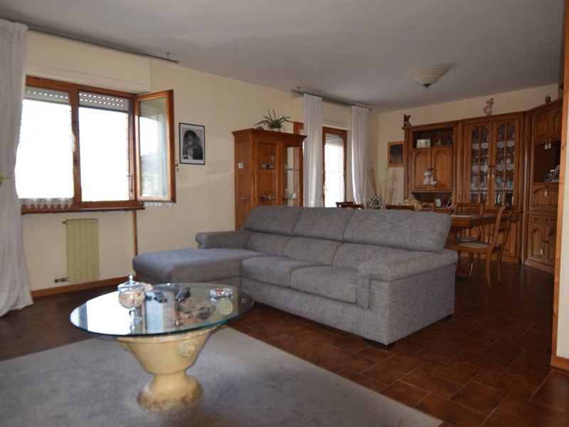 Appartamento in Vendita a Poggibonsi, 190'000€, 110 m²