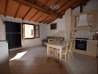 Quadrilocale in Vendita a San Gimignano, 140'000€, 82 m²