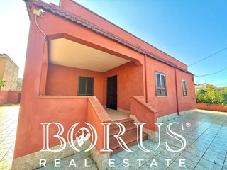 Casa Indipendente in Vendita a Castel Volturno, 70'000&euro;, 160 m²