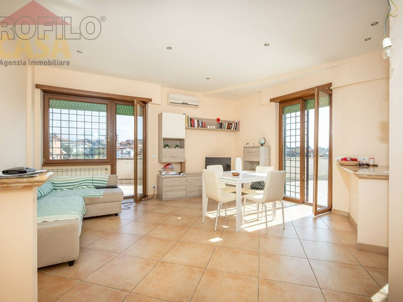 Trilocale in Vendita a Fonte Nuova, 179'000€, 76 m²