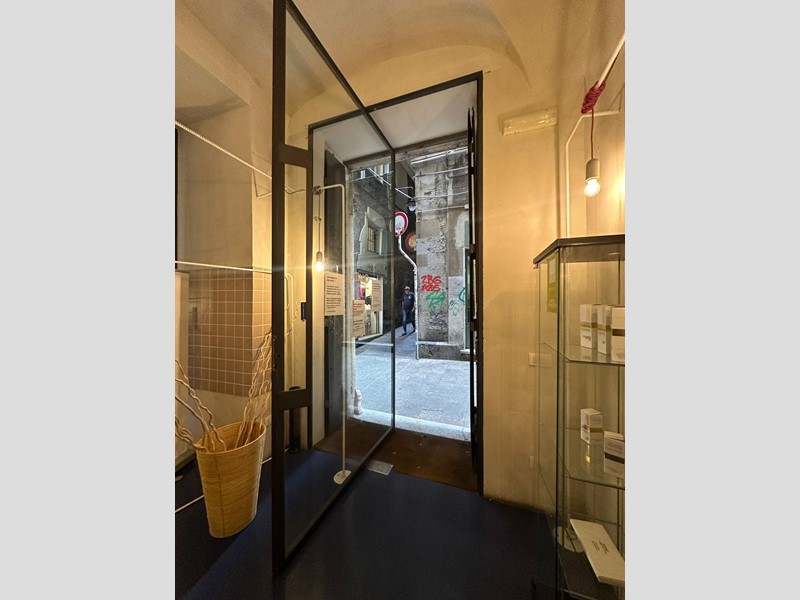 Attività commerciale in Vendita a Genova, 120'000&euro;, 80 m²