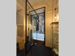 Attività commerciale in Vendita a Genova, 120'000&euro;, 80 m²