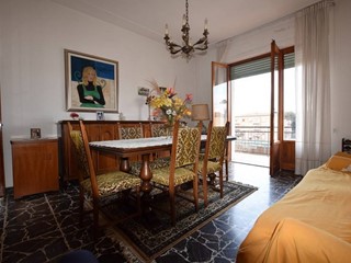 Quadrilocale in Vendita a Poggibonsi, 170'000€, 105 m²