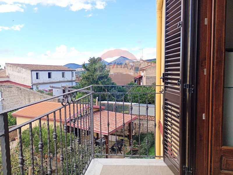 Bilocale in Affitto a Caserta, 500€, 65 m²