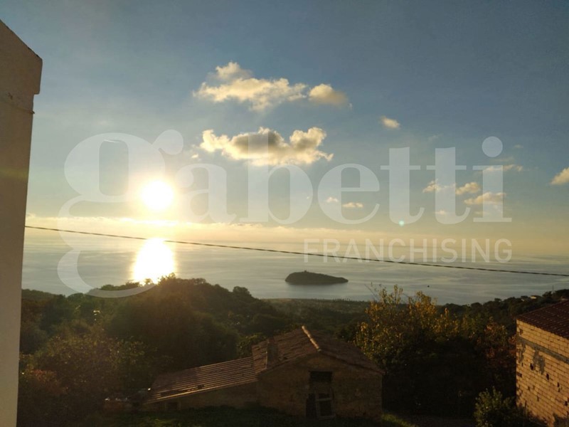 Villetta a schiera in Vendita a Diamante, 72'000€, 100 m², arredato