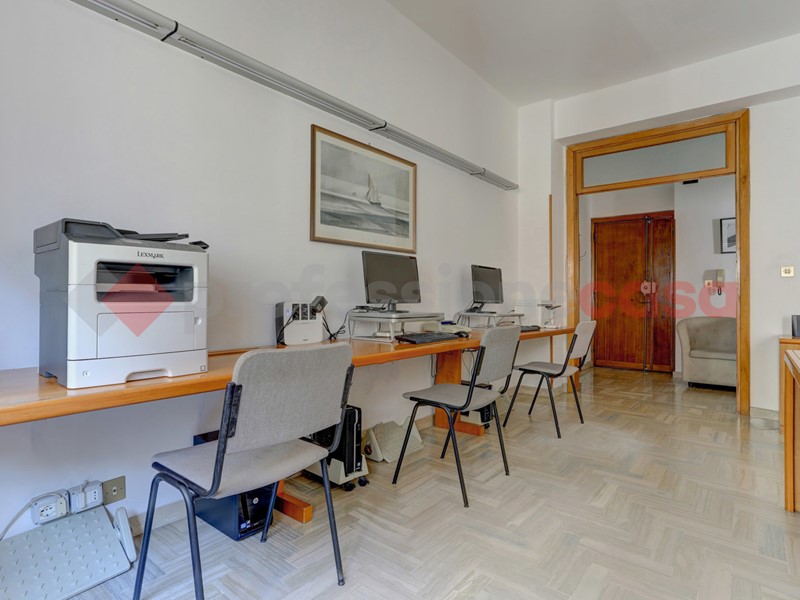 Quadrilocale in Vendita a Latina, 220'000€, 112 m²