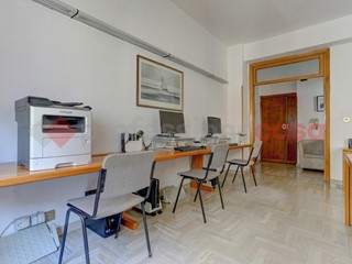 Quadrilocale in Vendita a Latina, 220'000€, 112 m²