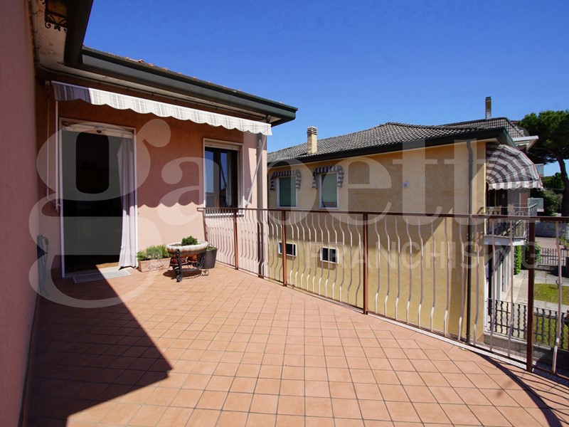 Villa bifamiliare in Vendita a Venezia, 269'000€, 150 m², arredato